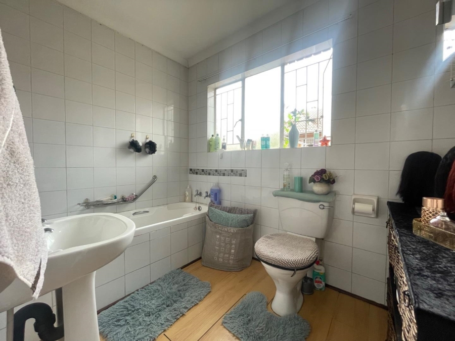 To Let 3 Bedroom Property for Rent in Norkem Park Gauteng