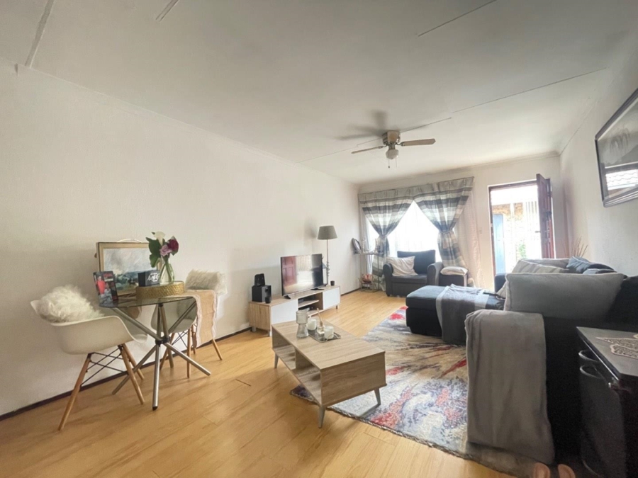 To Let 3 Bedroom Property for Rent in Norkem Park Gauteng