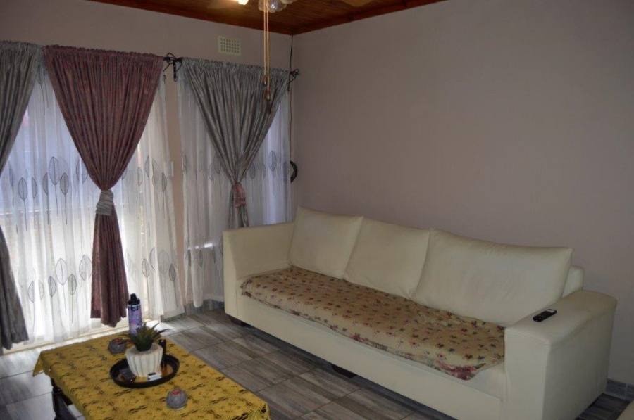 3 Bedroom Property for Sale in Birchleigh Gauteng