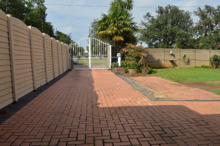 3 Bedroom Property for Sale in Kempton Park Ext 4 Gauteng