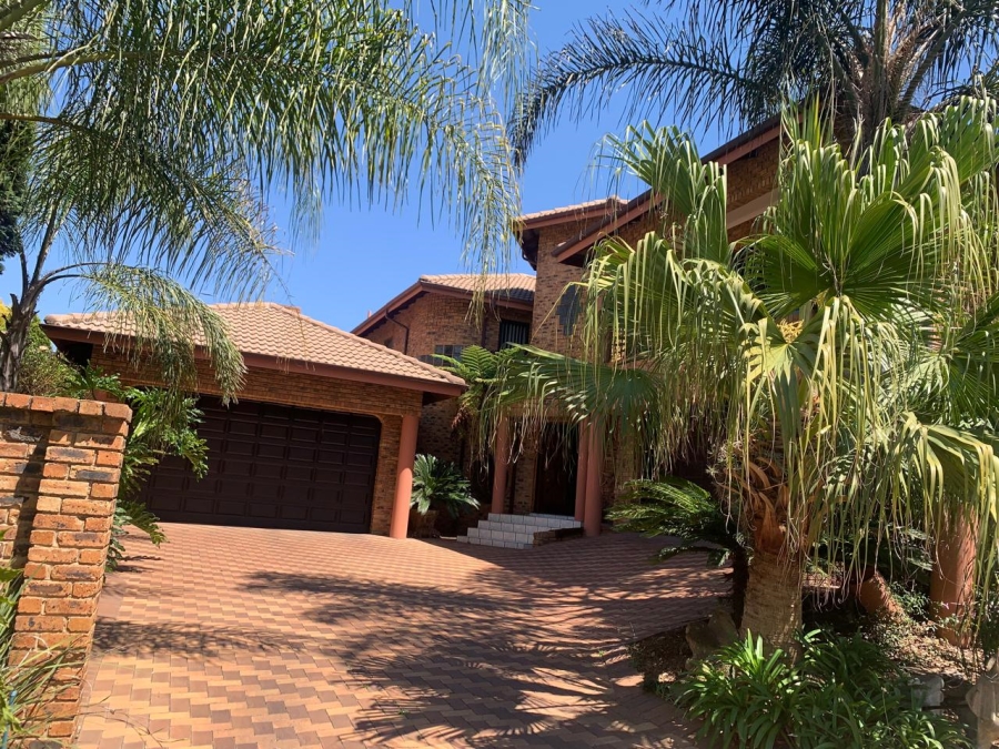 4 Bedroom Property for Sale in Van Riebeeck Park Gauteng