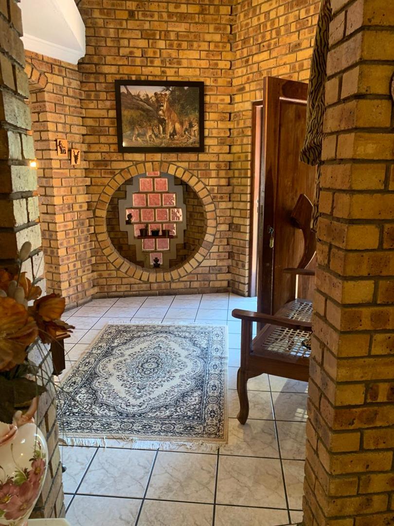 4 Bedroom Property for Sale in Van Riebeeck Park Gauteng