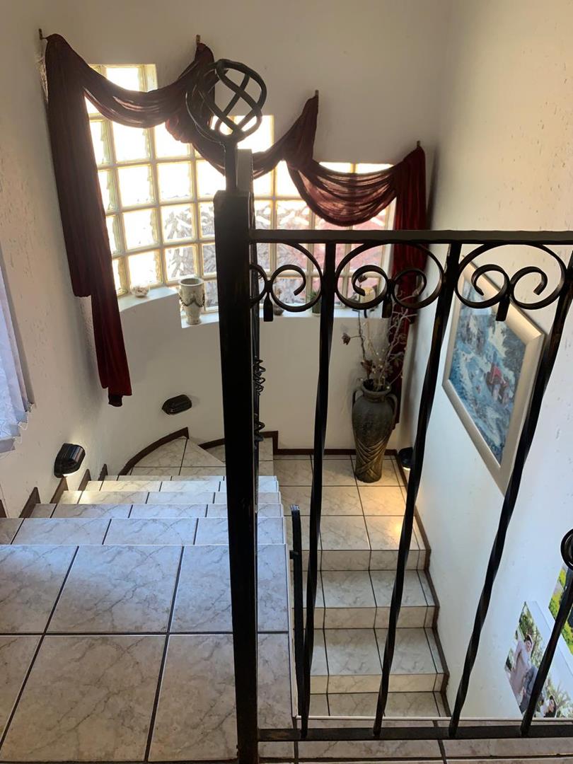 4 Bedroom Property for Sale in Van Riebeeck Park Gauteng