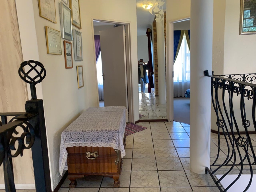 4 Bedroom Property for Sale in Van Riebeeck Park Gauteng