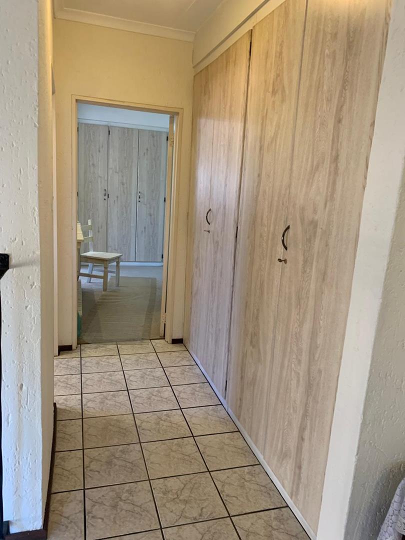 4 Bedroom Property for Sale in Van Riebeeck Park Gauteng