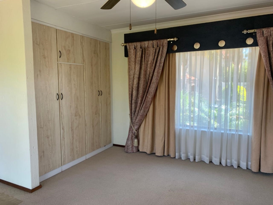 4 Bedroom Property for Sale in Van Riebeeck Park Gauteng