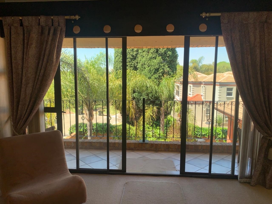 4 Bedroom Property for Sale in Van Riebeeck Park Gauteng
