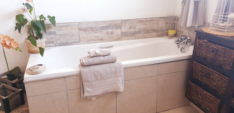 3 Bedroom Property for Sale in Randhart Gauteng