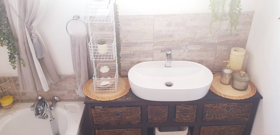 3 Bedroom Property for Sale in Randhart Gauteng