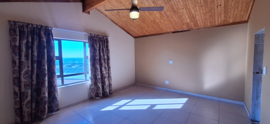 5 Bedroom Property for Sale in South Crest Gauteng