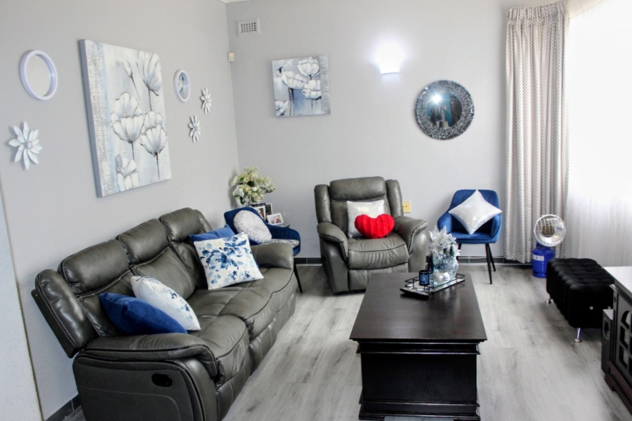 3 Bedroom Property for Sale in Rosettenville Gauteng
