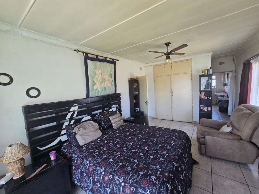 4 Bedroom Property for Sale in Glenanda Gauteng