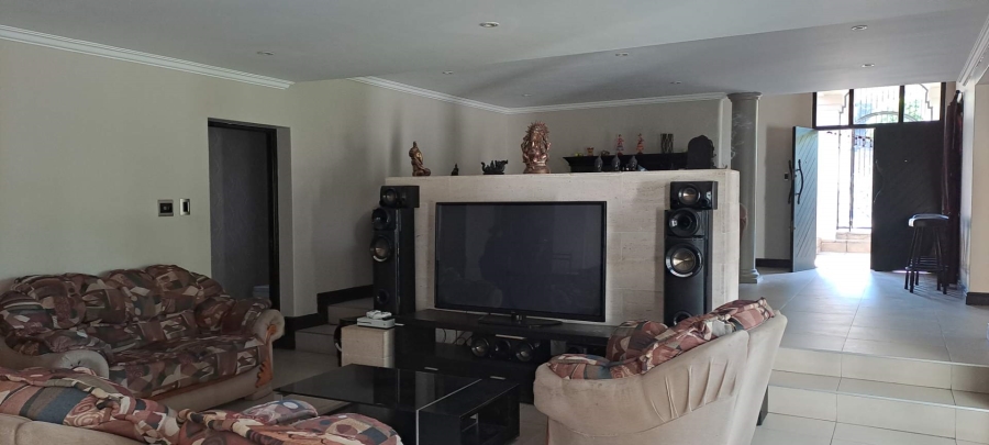 3 Bedroom Property for Sale in Glenvista Gauteng