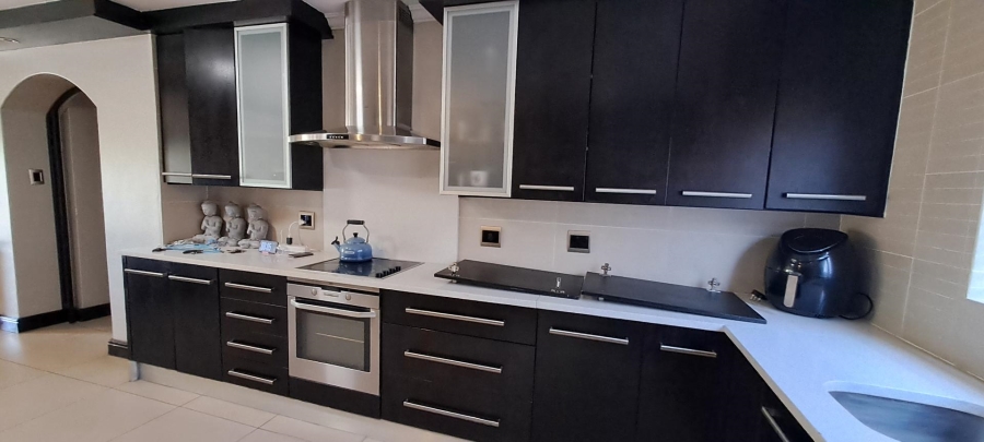 3 Bedroom Property for Sale in Glenvista Gauteng