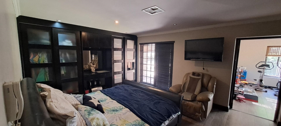 3 Bedroom Property for Sale in Glenvista Gauteng