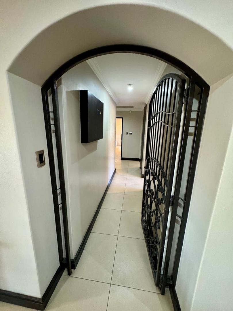 3 Bedroom Property for Sale in Glenvista Gauteng