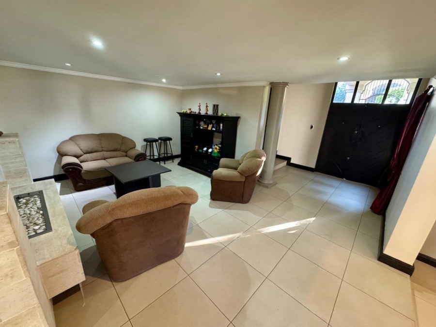 3 Bedroom Property for Sale in Glenvista Gauteng