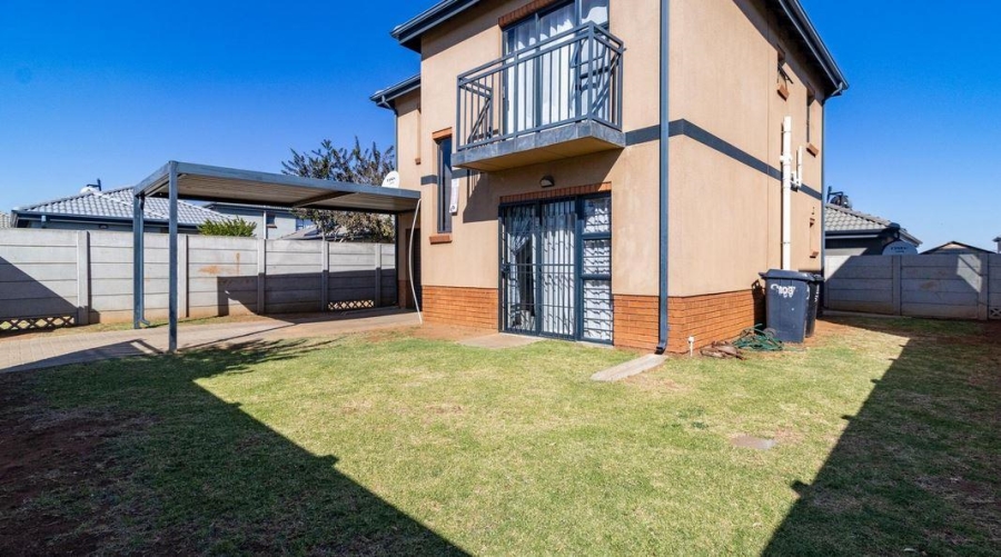 4 Bedroom Property for Sale in Albertsdal Gauteng
