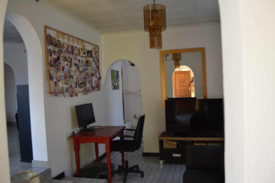 3 Bedroom Property for Sale in Verwoerdpark Gauteng