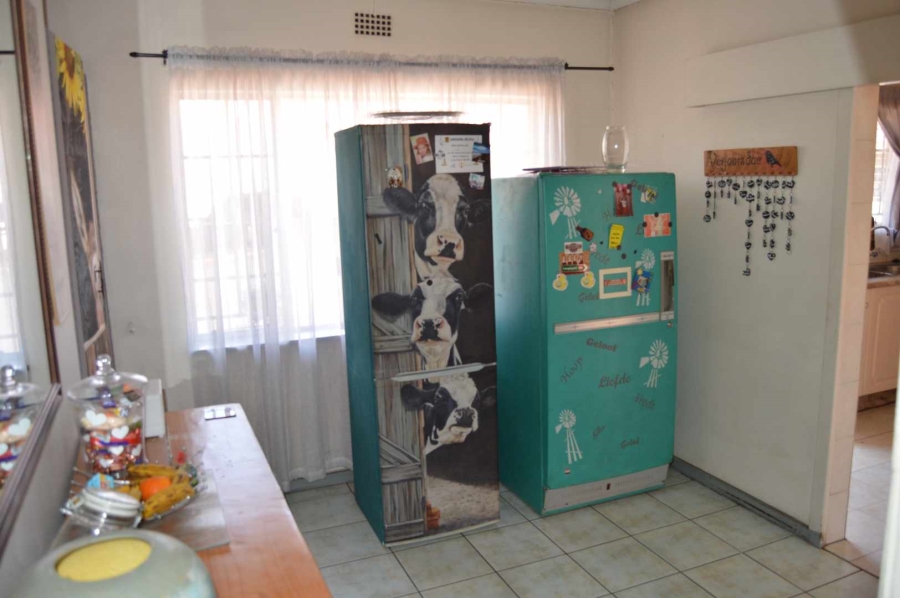 3 Bedroom Property for Sale in Verwoerdpark Gauteng