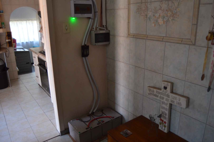 3 Bedroom Property for Sale in Verwoerdpark Gauteng