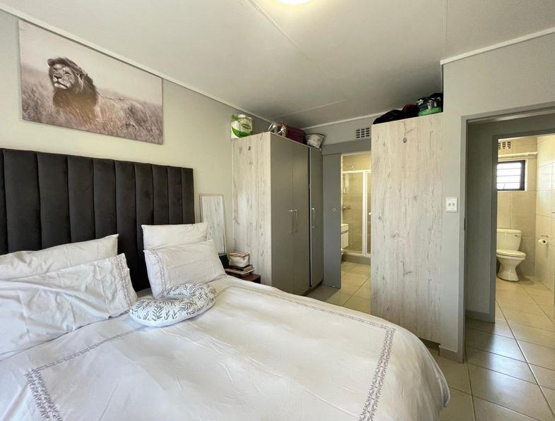 3 Bedroom Property for Sale in Albertsdal Gauteng