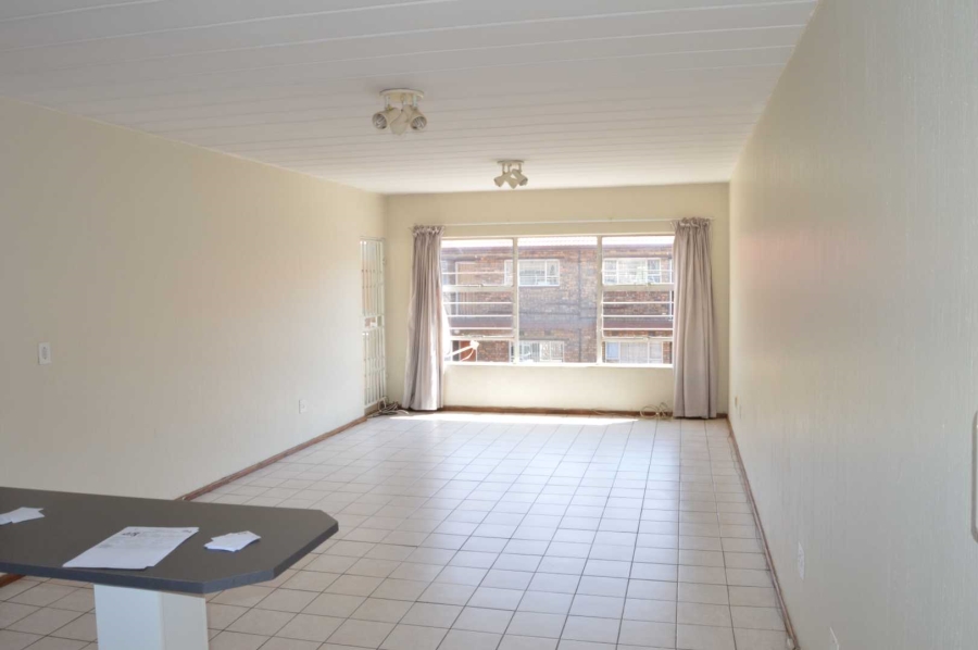 2 Bedroom Property for Sale in New Redruth Gauteng