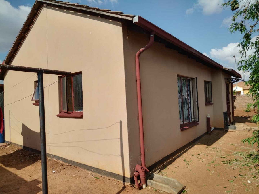 3 Bedroom Property for Sale in Rosslyn Gauteng