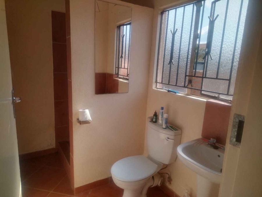 3 Bedroom Property for Sale in Rosslyn Gauteng