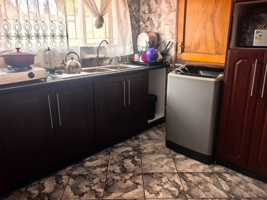 3 Bedroom Property for Sale in Soshanguve DD Gauteng