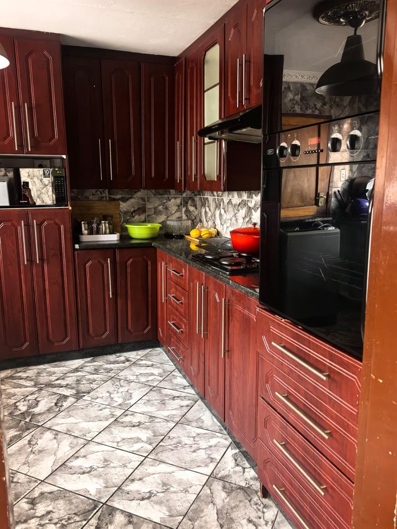 3 Bedroom Property for Sale in Soshanguve DD Gauteng