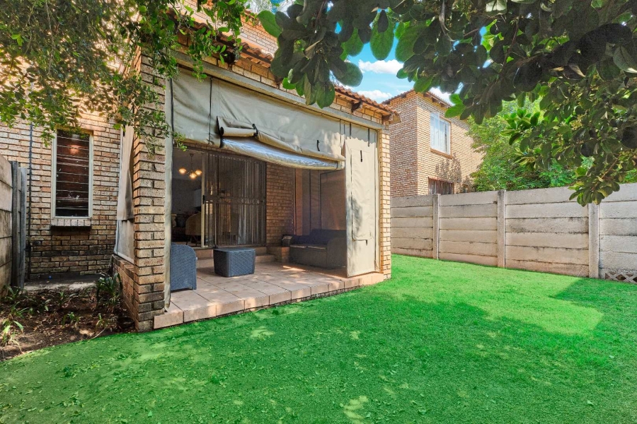 2 Bedroom Property for Sale in Allens Nek Gauteng