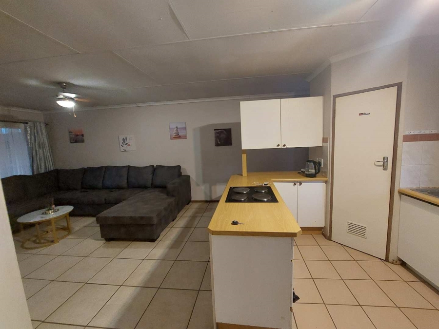 2 Bedroom Property for Sale in Doornpoort Gauteng