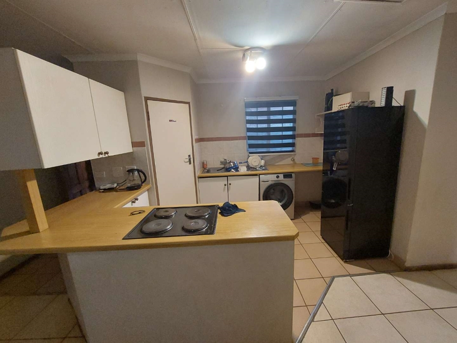 2 Bedroom Property for Sale in Doornpoort Gauteng