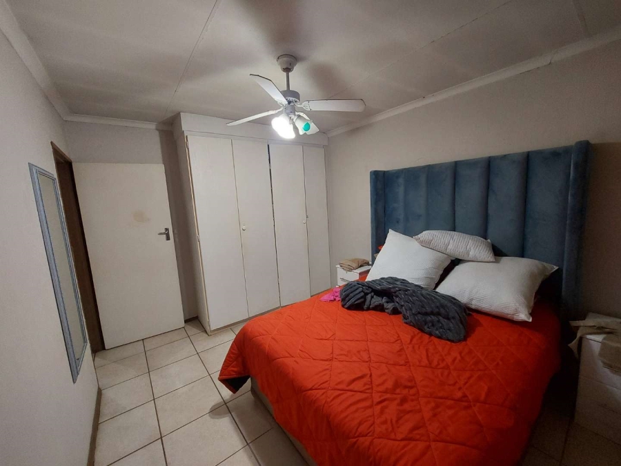 2 Bedroom Property for Sale in Doornpoort Gauteng