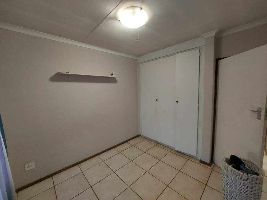2 Bedroom Property for Sale in Doornpoort Gauteng