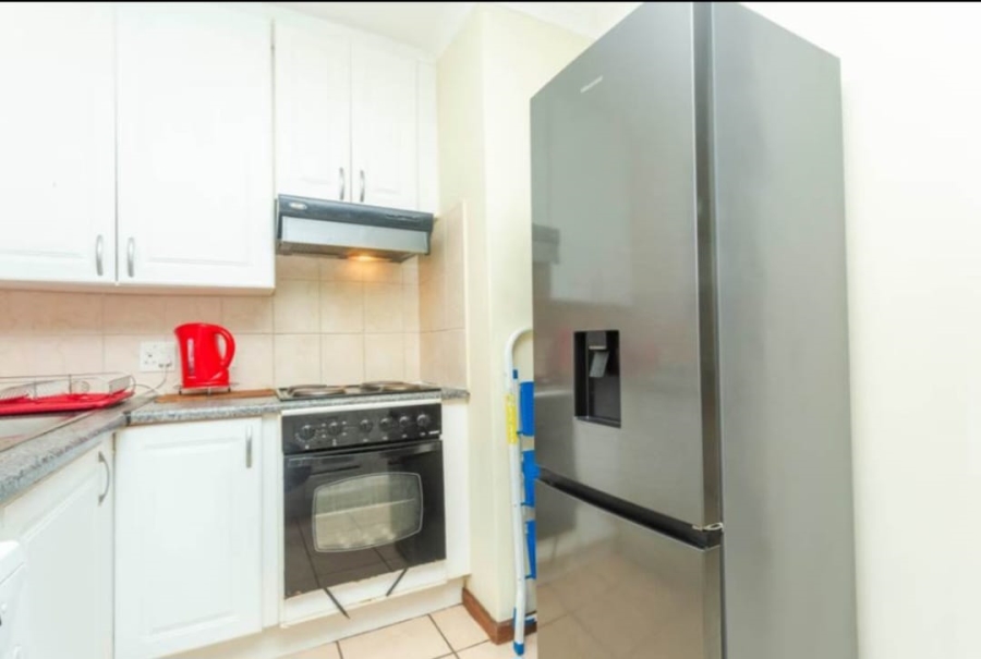 To Let 2 Bedroom Property for Rent in Noordwyk Gauteng