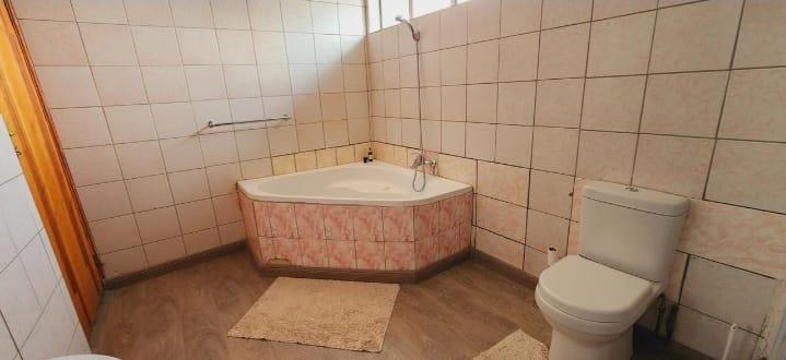 5 Bedroom Property for Sale in Eldorado Park Gauteng