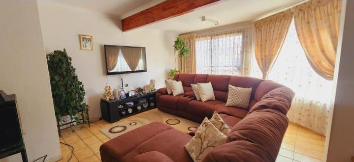 5 Bedroom Property for Sale in Eldorado Park Gauteng