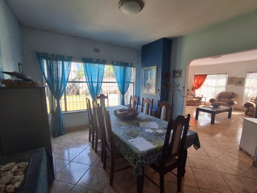 4 Bedroom Property for Sale in Glenanda Gauteng