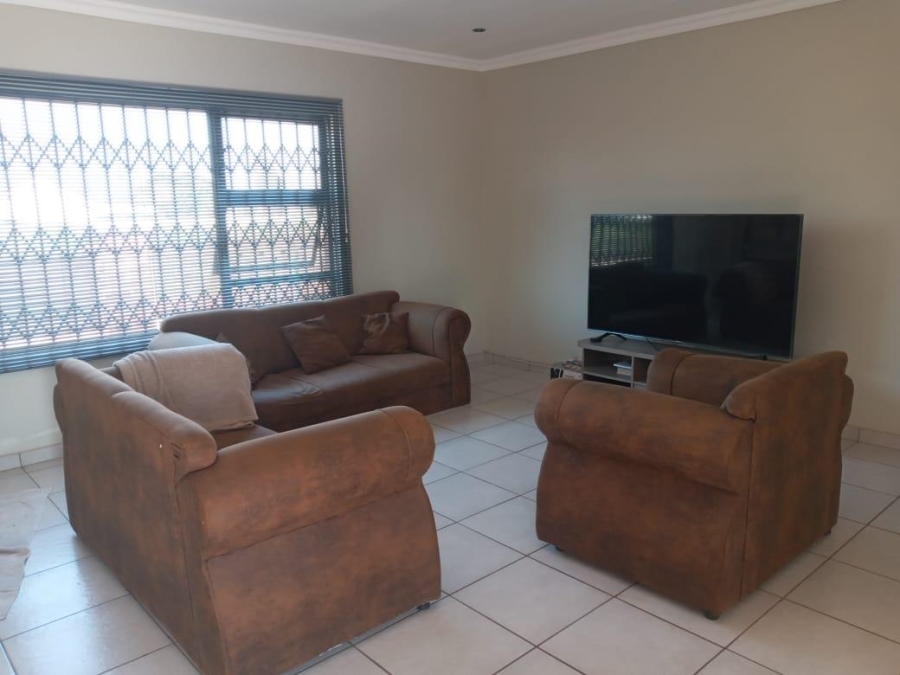3 Bedroom Property for Sale in Kookrus Gauteng