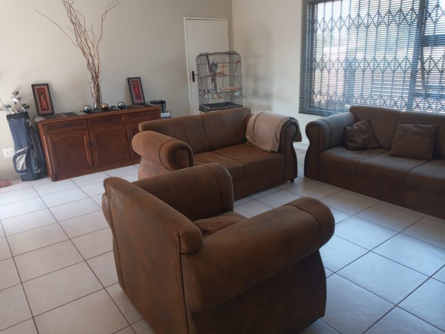 3 Bedroom Property for Sale in Kookrus Gauteng