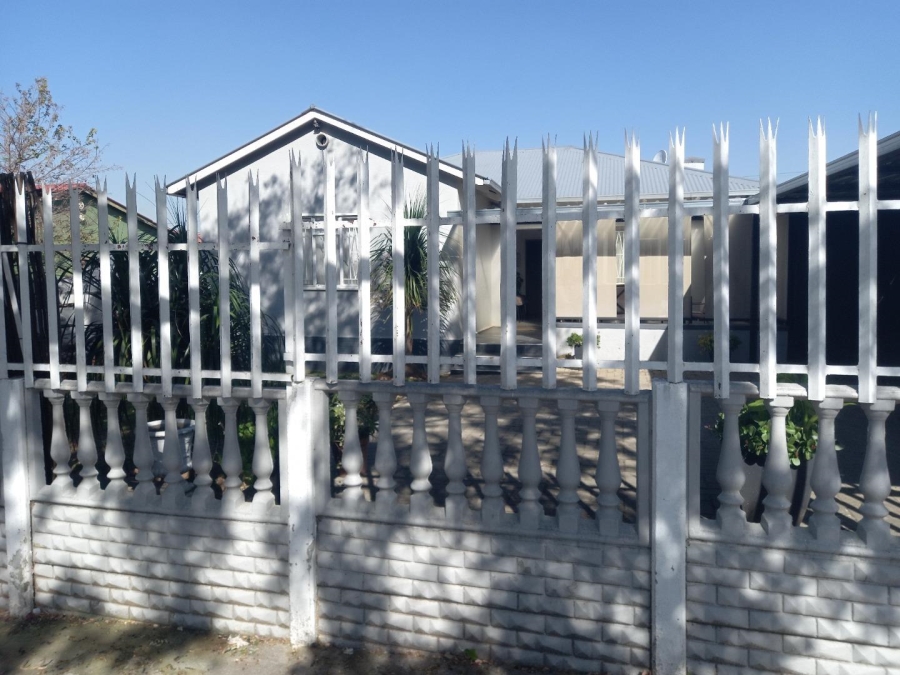 3 Bedroom Property for Sale in South Hills Gauteng