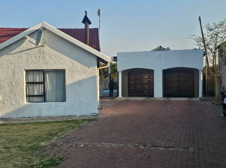 3 Bedroom Property for Sale in Kibler Park Gauteng