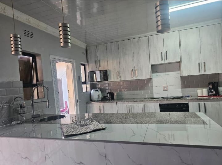 3 Bedroom Property for Sale in Kibler Park Gauteng
