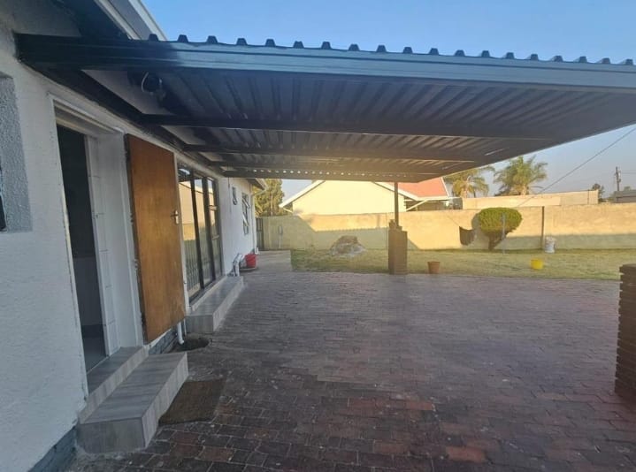 3 Bedroom Property for Sale in Kibler Park Gauteng