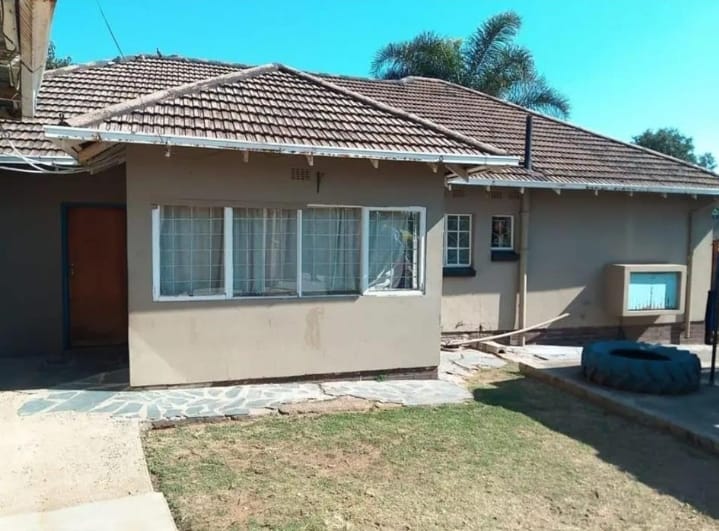 3 Bedroom Property for Sale in Robertsham Gauteng
