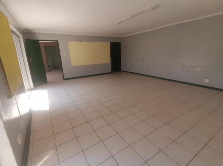 3 Bedroom Property for Sale in Robertsham Gauteng