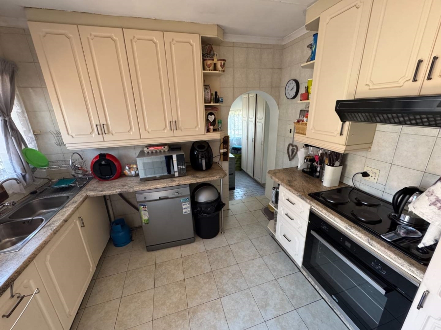 3 Bedroom Property for Sale in Verwoerdpark Gauteng