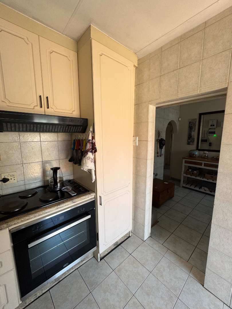 3 Bedroom Property for Sale in Verwoerdpark Gauteng